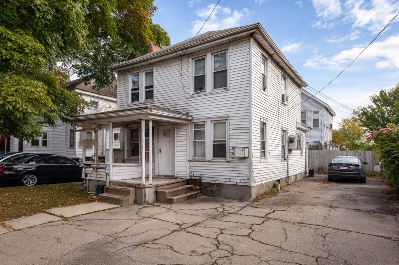 Stop foreclosure Massachusetts cape style cottage home